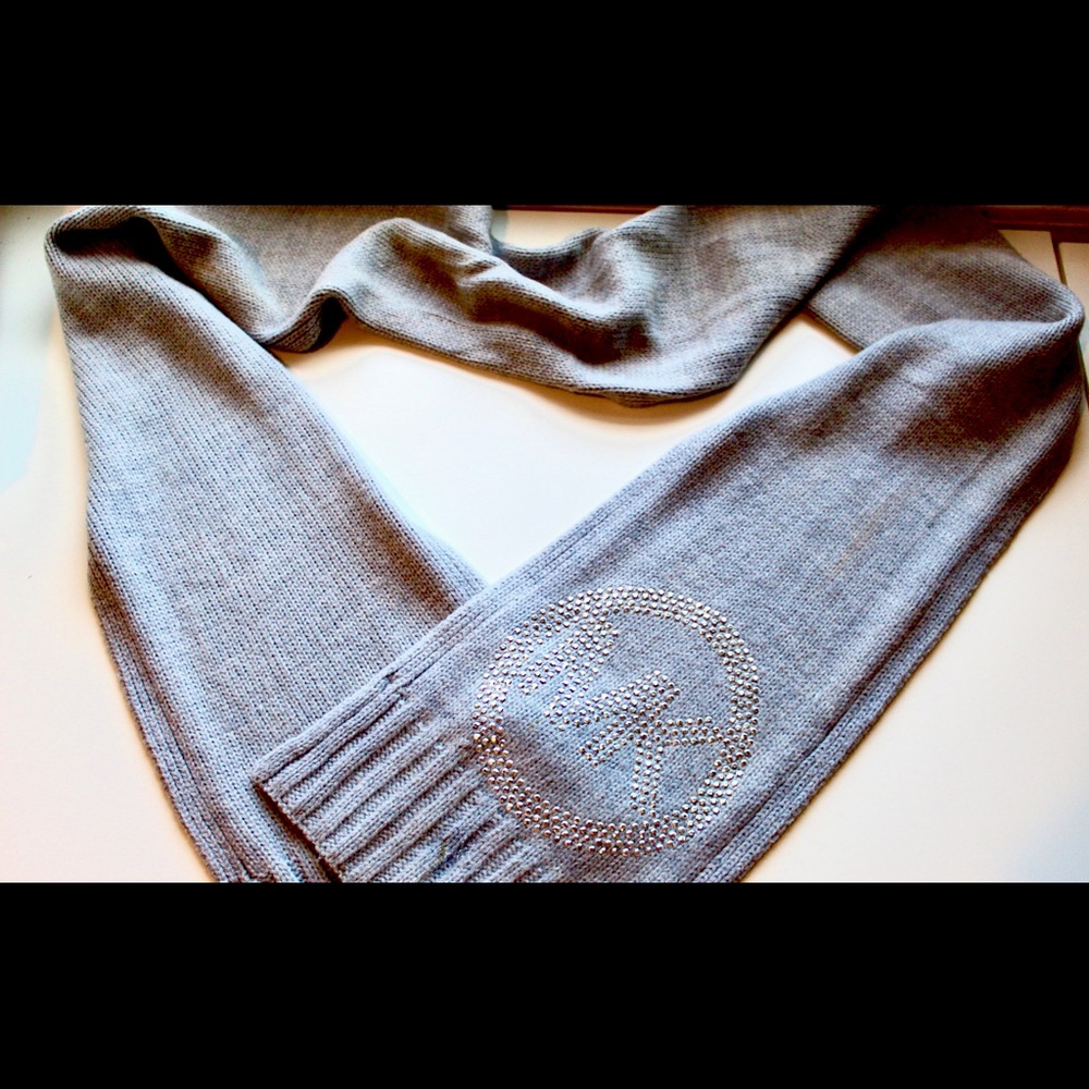 Michael Kors Signature Rhinestone Logo Scarf- Gray